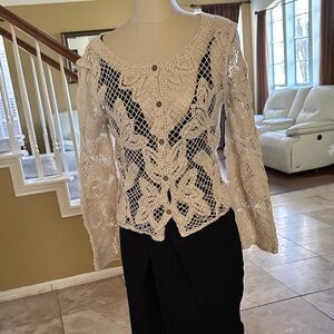 SHEIN Cream Lace Button-Up Blouse